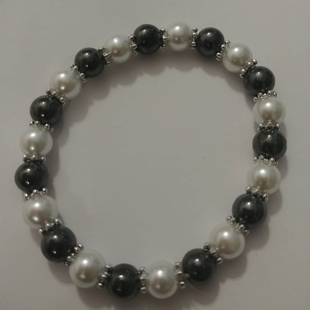 Hematite & Pearl Stone Stretch Bracelet